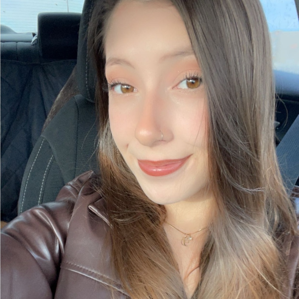 Meet your Posher, Samantha